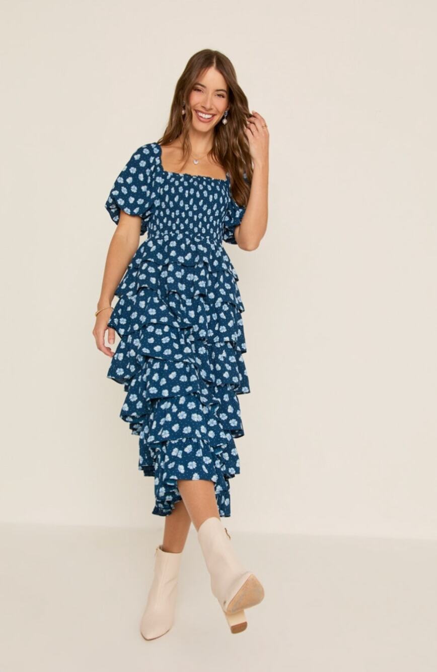 Francesca's Katheryn Floral Midi Dress in Navy size XS